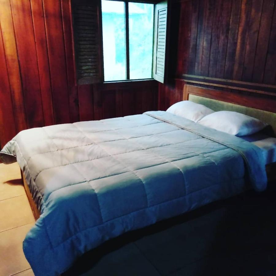 Pochotel Turrialba Kamer foto